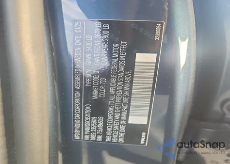 2025 Volvo Xc60 Plus z USA, uszkodzony, nr VIN YV4M12RC9S1178040